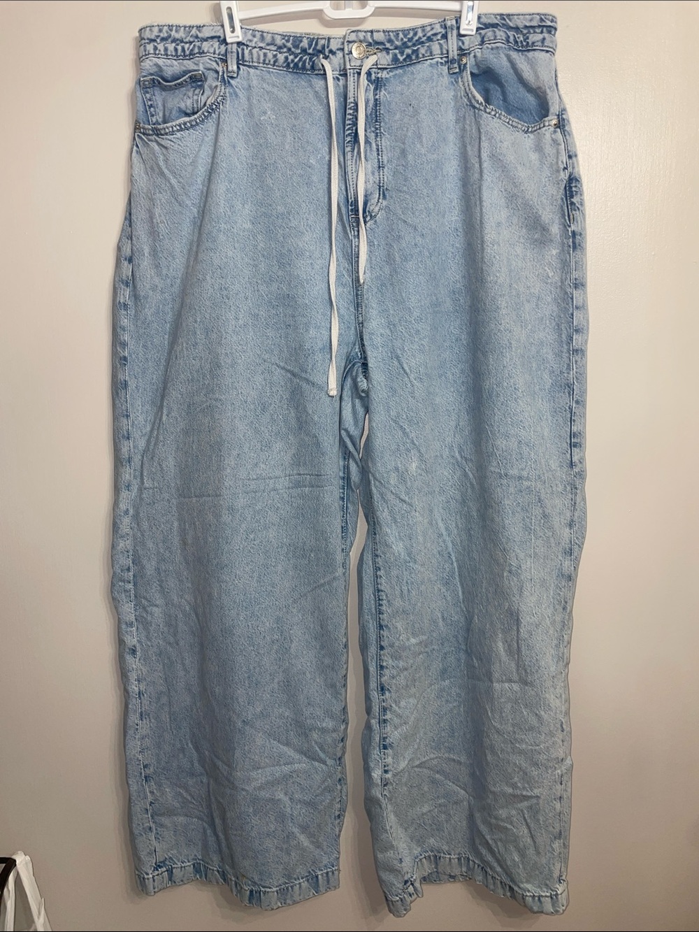 Forever 21 Light Blue Boyfriend Wide Leg Jeans